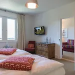 Hotel Saratz Mountain & 4*