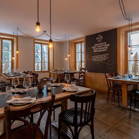 Hotel Saratz Pontresina