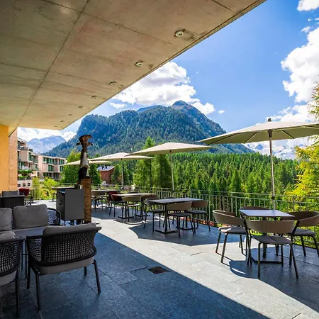 Saratz Mountain & Pontresina