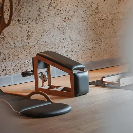 Saratz Mountain & Szálloda