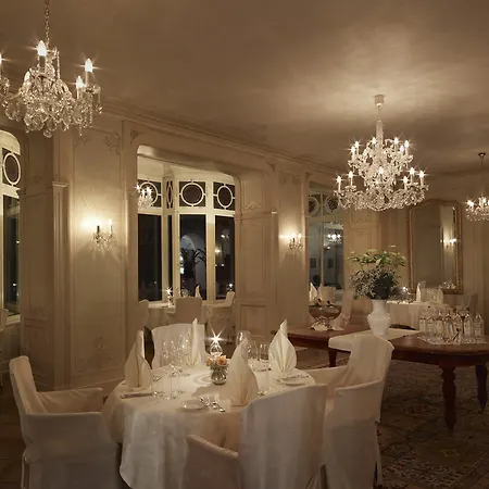 Saratz Hotel 4*