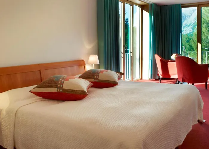 Saratz Mountain & Понтрезина