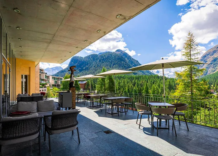 Saratz Mountain & Pontresina