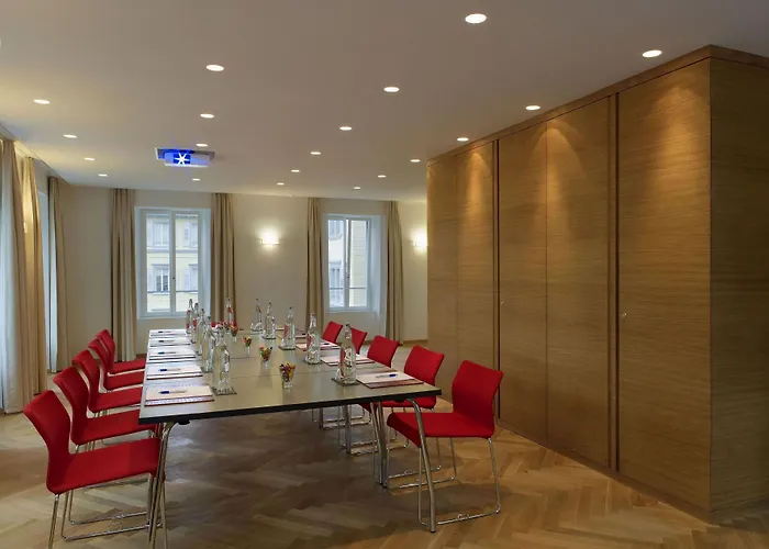 Отель Saratz Mountain &