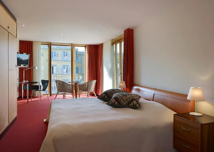 Saratz Mountain & Pontresina