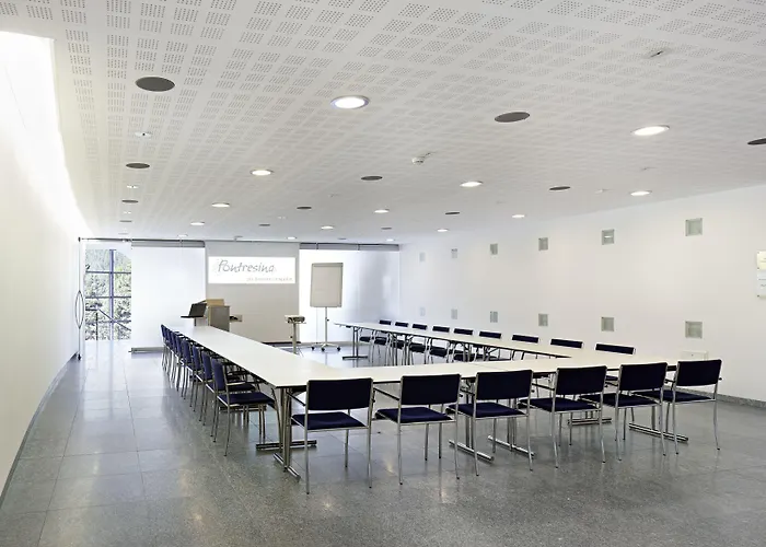 Saratz Mountain & Szálloda 4*