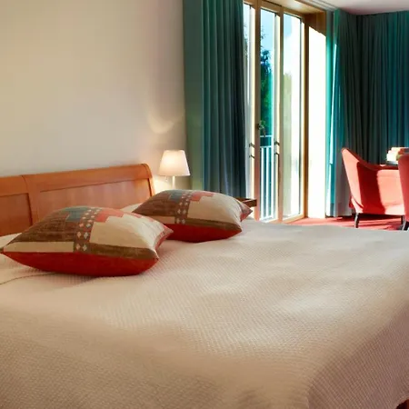 Saratz Mountain & Pontresina