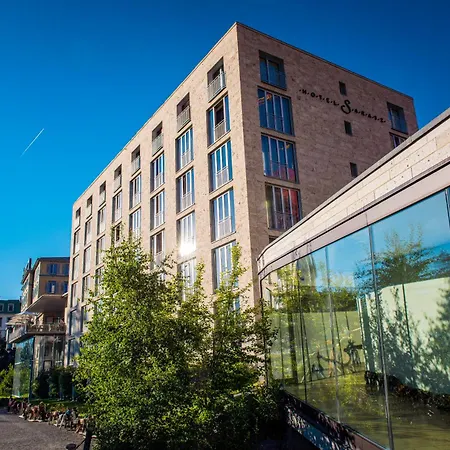 Saratz Mountain & 4*