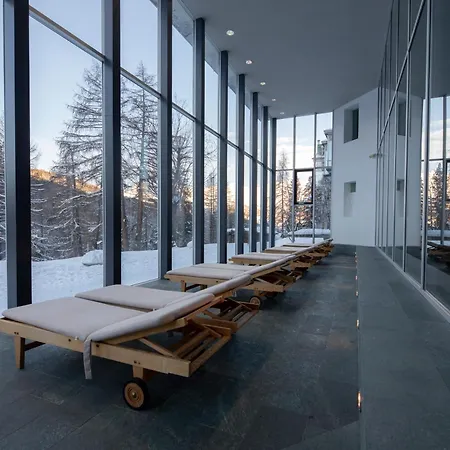 Saratz Mountain & Hotel 4*