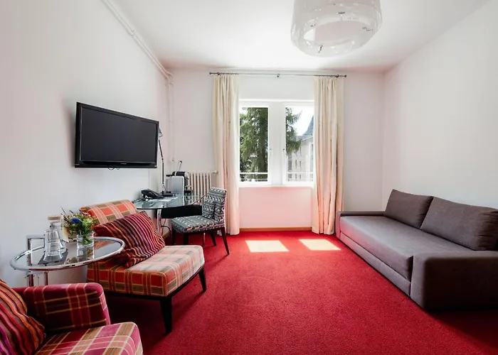 Saratz Mountain & Pontresina