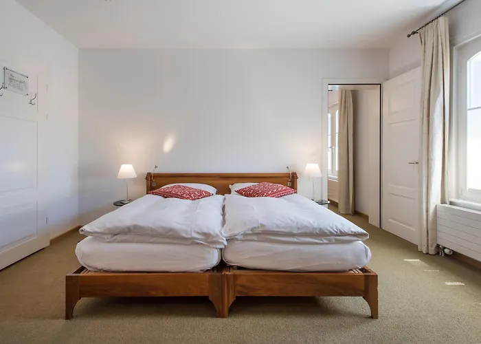 Saratz Mountain & 4*