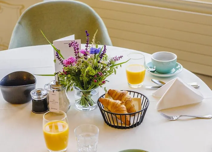 Saratz Mountain & Otel