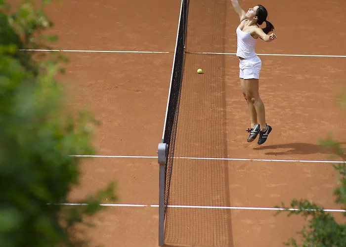 Saratz Mountain & 4* Pontresina