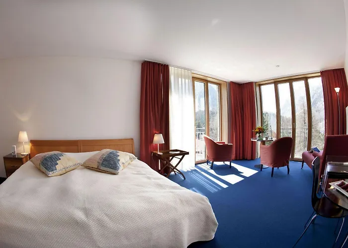 Saratz Mountain & Otel