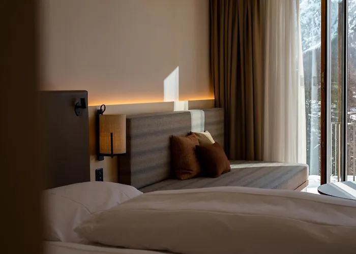 Saratz Mountain & Otel